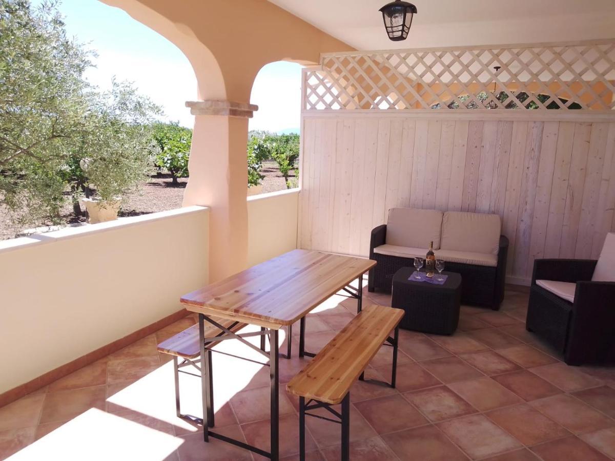 Residenza Rosa Maria Country House Orosei Exterior photo
